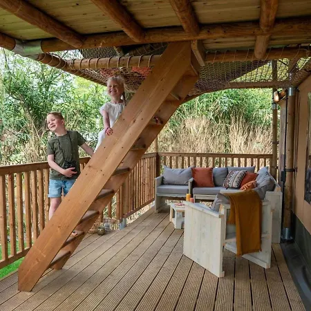 Xl Glamping Tent With Bathroom In Luxury tent