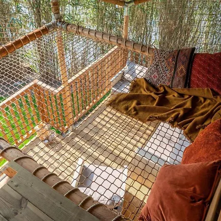 Xl Glamping Tent With Bathroom In Luxury tent *