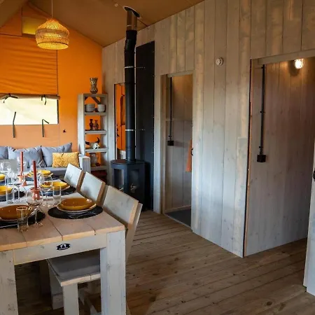 Xl Glamping Tent With Bathroom In