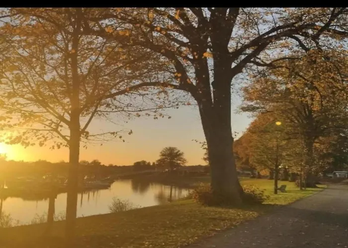 Luxe tent Glamping Tent By De Rhederlaag *