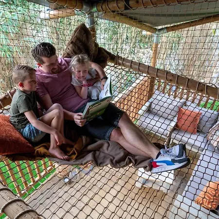 Xl Glamping Tent With Bathroom In Campo de lujo Lathum