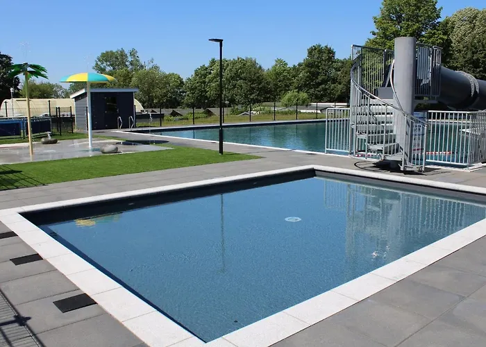 Glamping Tent By De Rhederlaag Luksusowy namiot Lathum